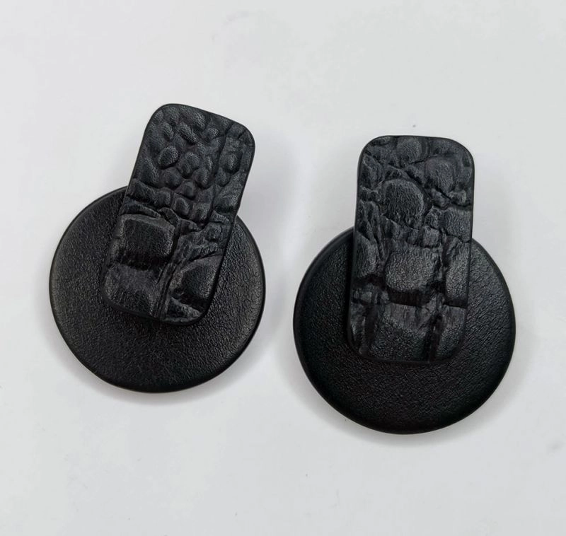 Серьги из кожи чёрный крокодил арт 1372
