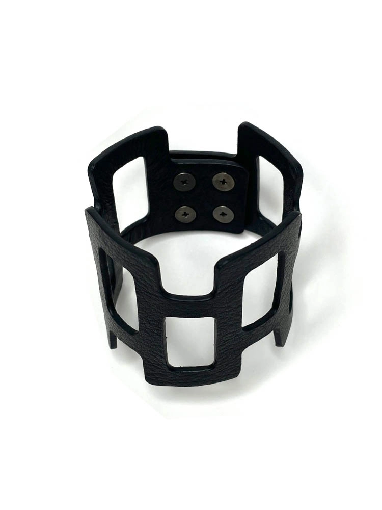 Браслет из кожи ФРЕЙМ чёрный арт 57201 Браслет из кожи ФРЕЙМ чёрный арт 57201