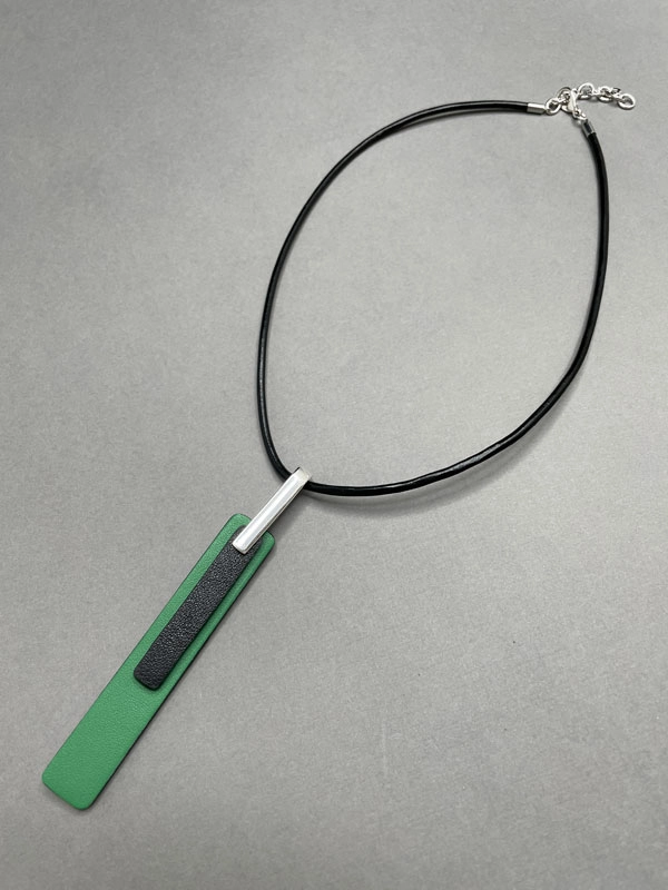 Чокер из кожи СТИК 2 зелёный арт 35304 Чокер из кожи СТИК 2 зелёный арт 35304