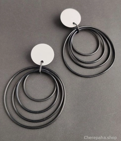 Серьги из кожи СПРИНГ белый арт 28701