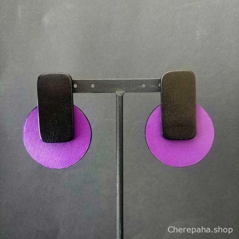 Серьги из кожи фиолетовый гладкий_чёрный арт 1379