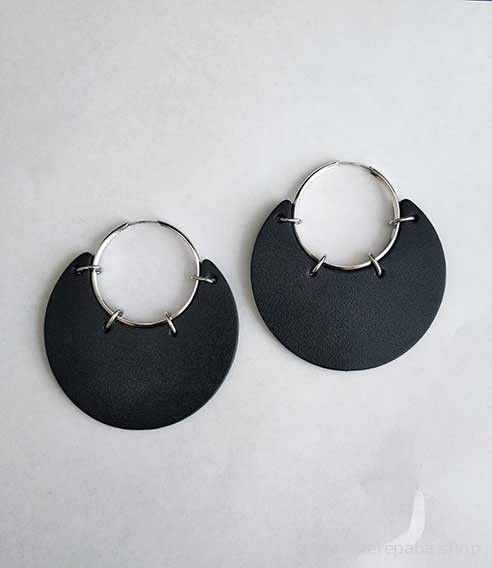 Серьги из кожи чёрный арт 2202 Серьги из кожи чёрный арт 2202