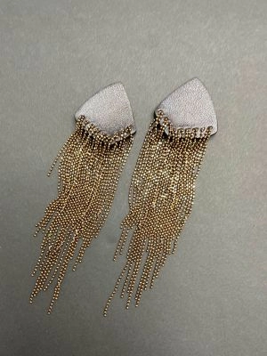 Серьги кожаные шоколадный золото арт 32304 в магазине дизайнерских украшений Cherepaha.shop