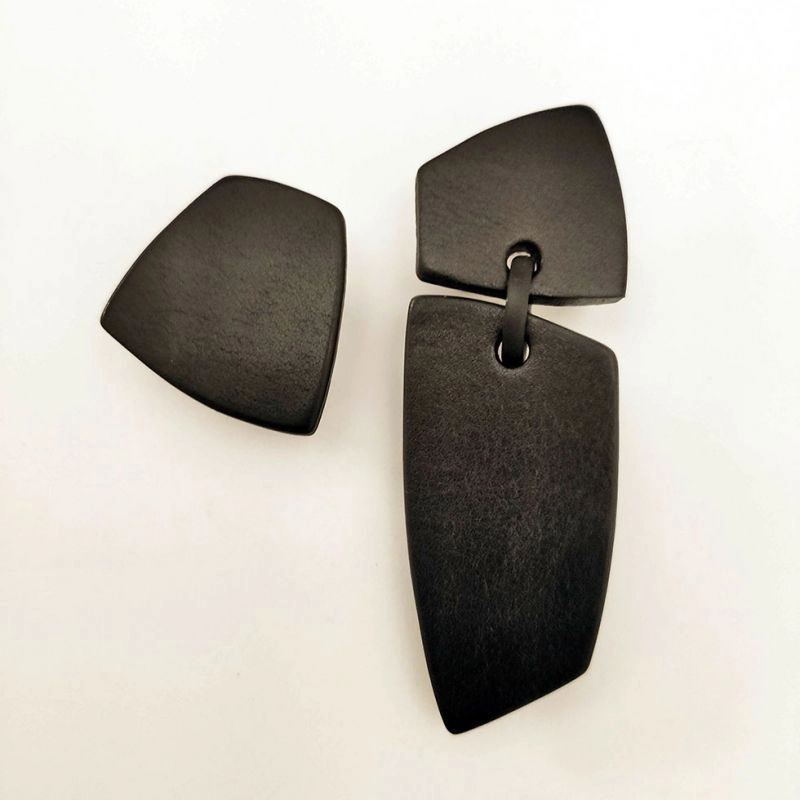 Серьги из кожи чёрный арт 1432 Серьги из кожи чёрный арт 1432