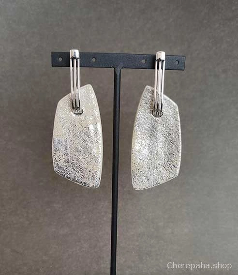 Серьги из кожи ПИКИ бежевый арт 1405 Серьги из кожи ПИКИ бежевый арт 1405