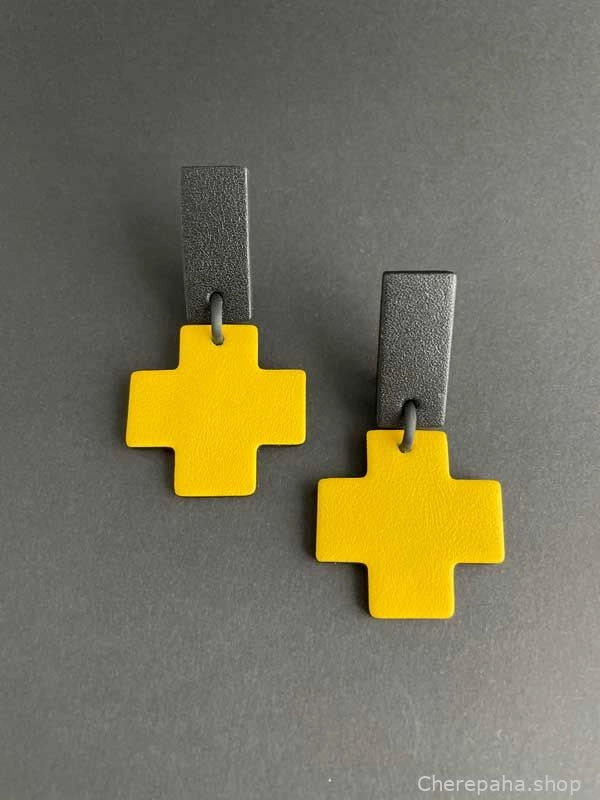 Серьги из кожи КРЕСТ S жёлтый арт 31401 Серьги из кожи КРЕСТ S жёлтый арт 31401