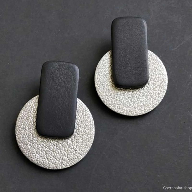 Серьги из кожи серебро_чёрный арт 1374