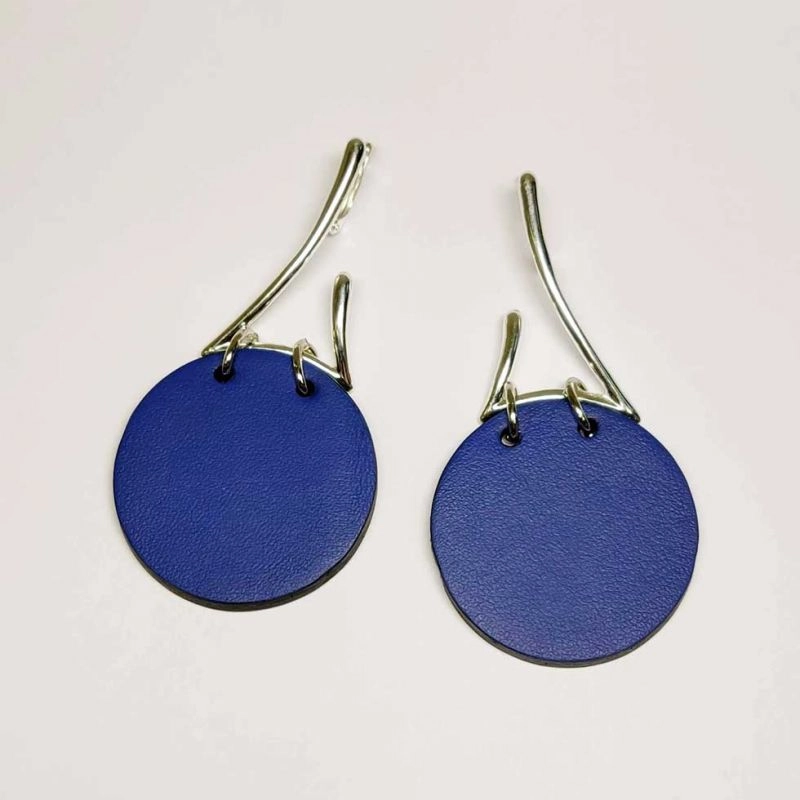 Серьги из кожи ЗИГЗАГ 4 синий_чёрный арт 1532 Серьги из кожи ЗИГЗАГ 4 синий_чёрный арт 1532