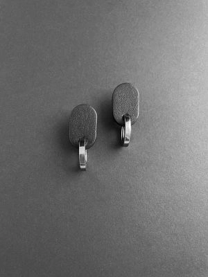 Серьги КОЛЬЦО НА КОЖЕ чёрный серебро арт 33501