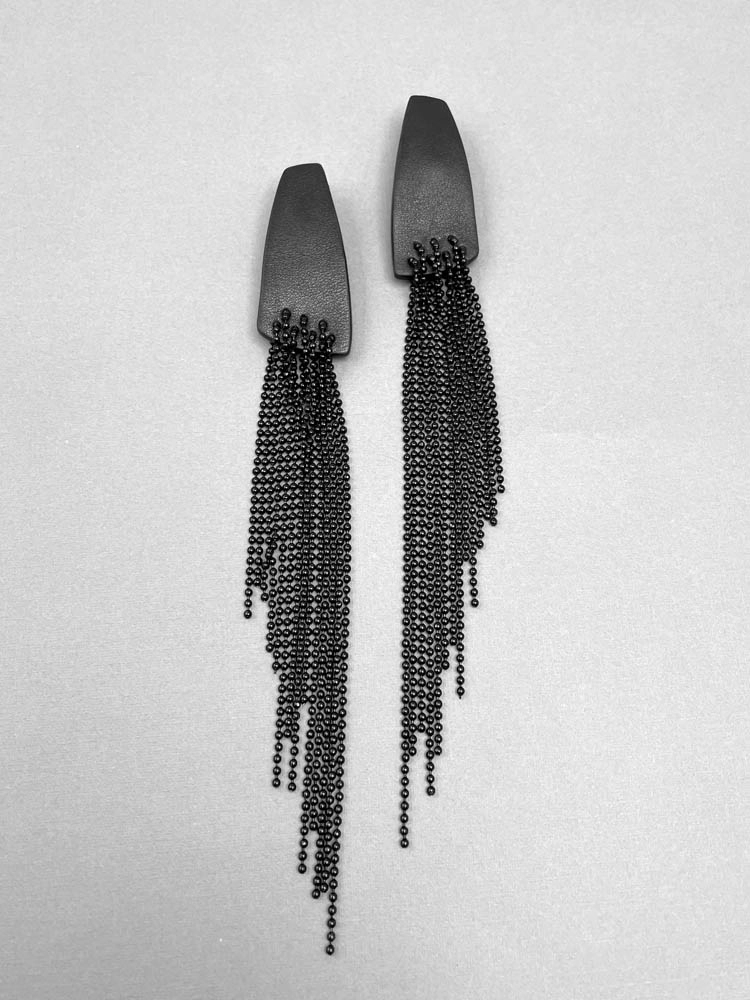 Серьги из кожи чёрный арт 42908 Серьги из кожи чёрный арт 42908