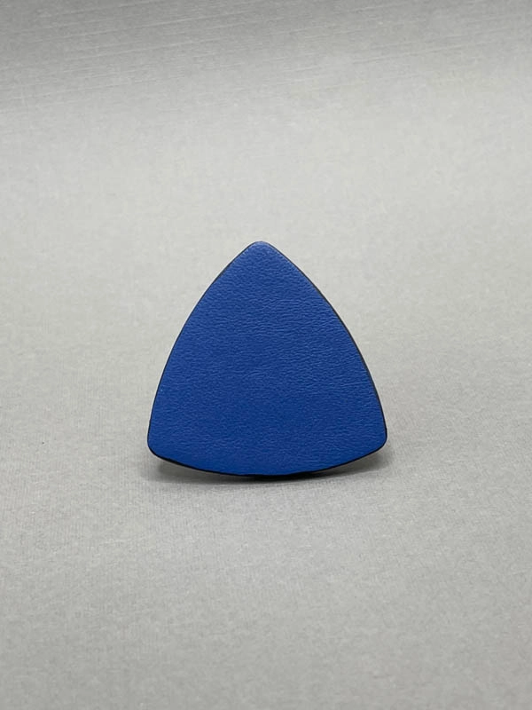 Кольцо из кожи ТРЕУГОЛЬНИК синий арт 38906 Кольцо из кожи ТРЕУГОЛЬНИК синий арт 38906