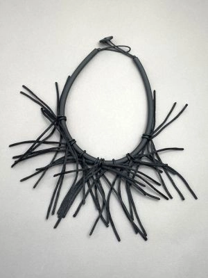 Колье МОРСКОЙ ЁЖ чёрный арт 45301 в магазине дизайнерских украшений Cherepaha.shop