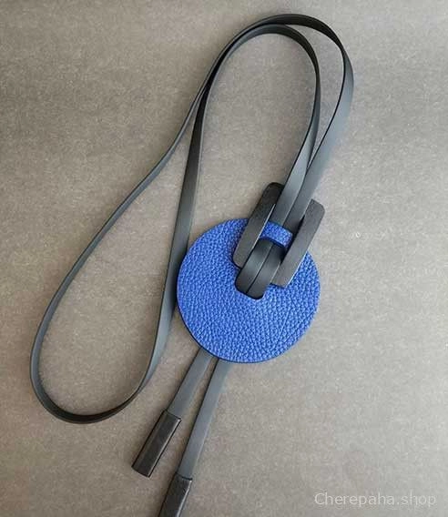 Кулон из кожи КРУГ синий арт 1484 Кулон из кожи КРУГ синий арт 1484