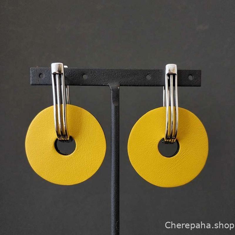 Серьги из кожи ДИСК жёлтый_чёрный арт 2094 Серьги из кожи ДИСК жёлтый_чёрный арт 2094