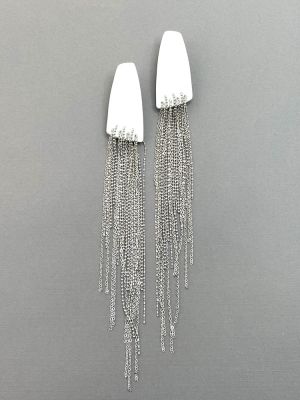 Серьги из кожи белый арт 42905 в магазине дизайнерских украшений Cherepaha.shop