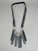 Колье из кожи чёрный арт 41001 в магазине дизайнерских украшений Cherepaha.shop