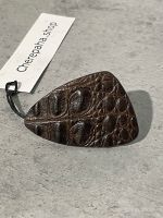Кольцо из кожи ЛЕПЕСТОК L шоколадный крокодил арт 2169 в магазине дизайнерских украшений Cherepaha.shop