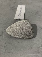 Кольцо из кожи ЛЕПЕСТОК L серебро арт 2160 в магазине дизайнерских украшений Cherepaha.shop