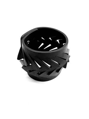 Браслет кожаный ЗИГЗАГ чёрный арт 50101 в магазине дизайнерских украшений Cherepaha.shop