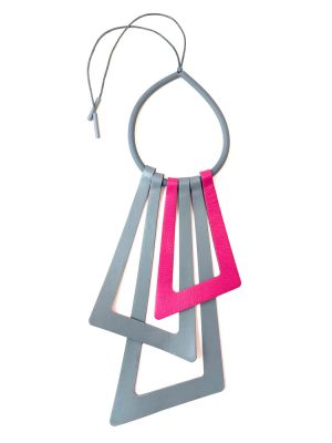 Жабо из кожи ЗИГЗАГ серый фуксия арт 33205 в магазине дизайнерских украшений Cherepaha.shop