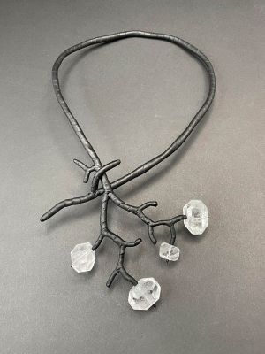 Колье СУХАЯ ВЕТКА хрусталь арт 0033 в магазине дизайнерских украшений Cherepaha.shop