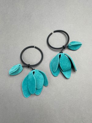 Серьги МАГНОЛИЯ бирюза чёрный арт 36402 в магазине дизайнерских украшений Cherepaha.shop